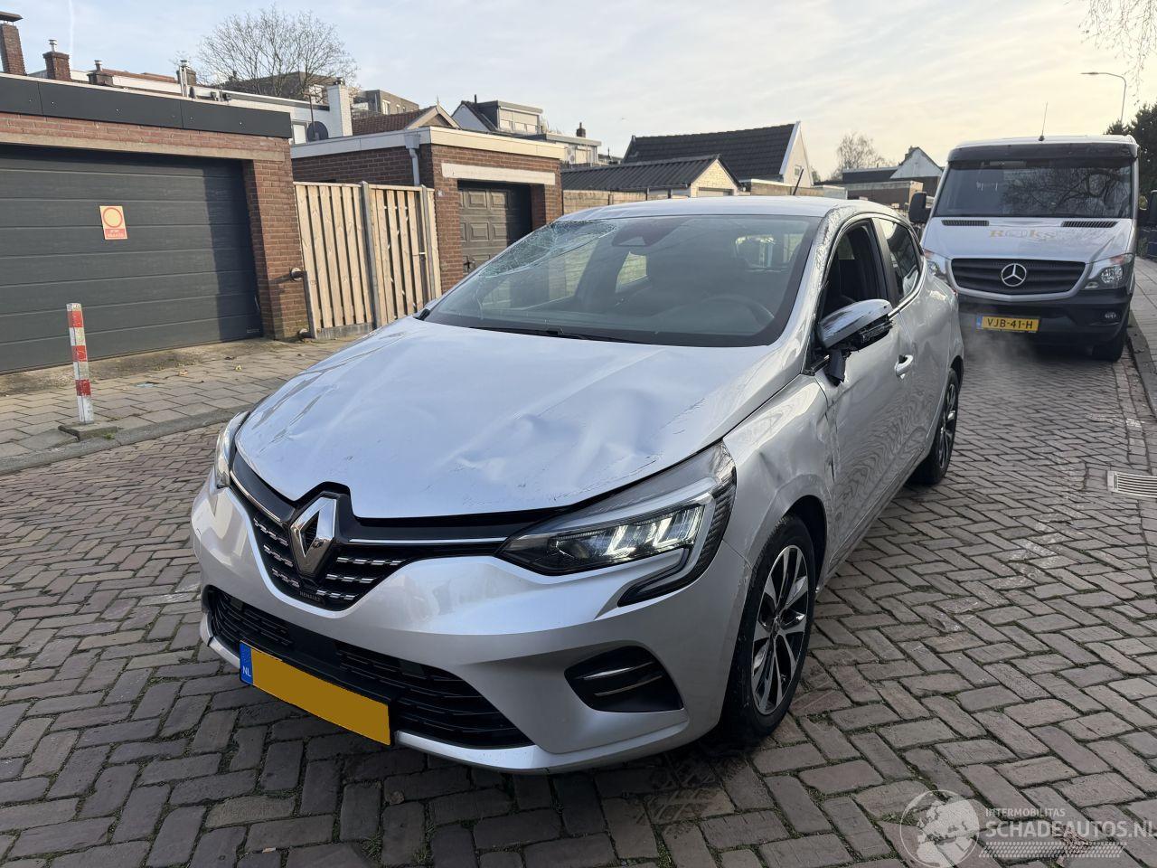 Renault Clio 1.0 TCe  Initiale Paris AUTOMAAT