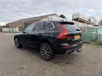 Volvo Xc-60 2.0 T8 R DESIGN AWD picture 10