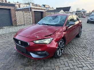 krockskadad bil auto Seat Leon 1.5 TSI FR AUTOMAAT 2020/1