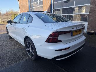 Volvo S-60 2.0 B4 Dark Edition R NAP!! picture 4