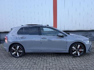 skadebil auto Volkswagen Golf 8 GTE PANO 2021/1