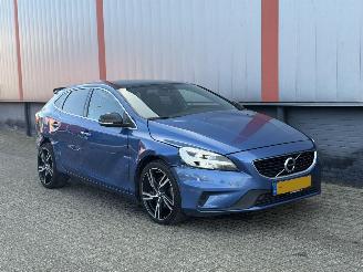 Coche accidentado Volvo V-40 2.0 T4 Business Sport 2017/1