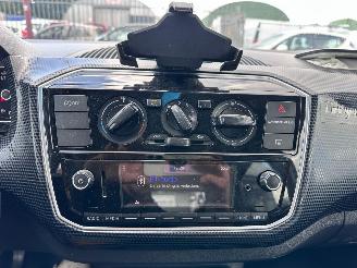 Volkswagen Up! 1.0 BMT MOVE UP! picture 10