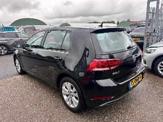 Volkswagen Golf 1.0 TSI picture 6