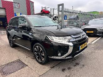 Mitsubishi Outlander 2.0 PHEV EXECUTIVE EDITION picture 3