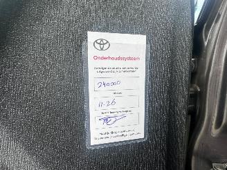 Toyota Prius 1.5 VVT-i picture 15