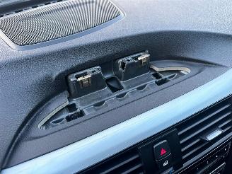 BMW 3-serie 330e CENTENNIAL HIGH EXECUTIVE picture 10