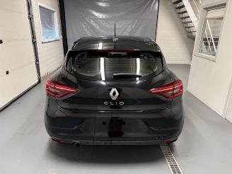 Renault Clio  picture 7