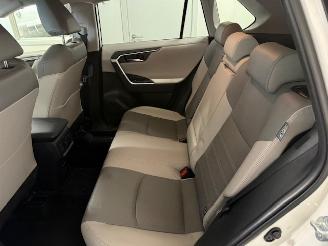 Toyota Rav-4  picture 9