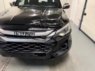 Isuzu D-Max AUTOMATIC picture 3