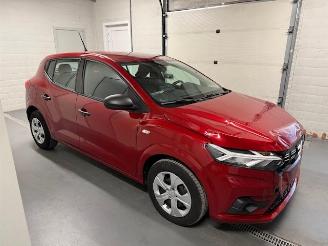 Voiture accidenté Dacia Sandero  2023/10