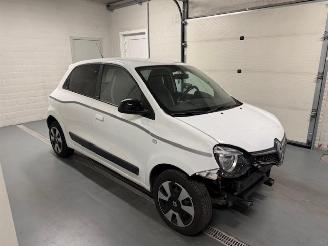 krockskadad bil auto Renault Twingo PAS PROCÉDURE 2019/5