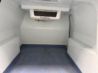 Renault Kangoo AUTOMATIC picture 13