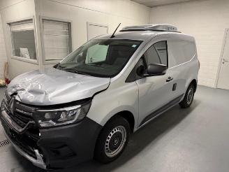 Renault Kangoo AUTOMATIC picture 3