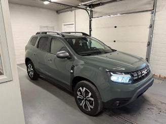 skadebil auto Dacia Duster  2023/5