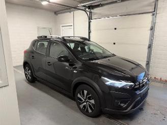 krockskadad bil auto Dacia Sandero  2025/8