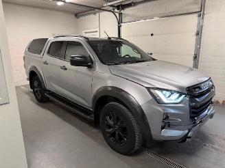 Coche accidentado Isuzu D-Max  2023/9