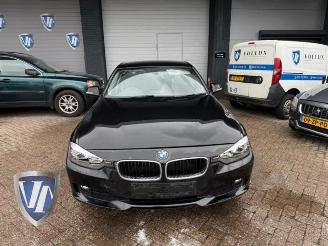 Uttjänta bilar auto BMW 3-serie 3 serie (F30), Sedan, 2011 / 2018 316d 2.0 16V 2013/12