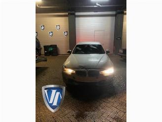 BMW 3-serie 3 serie (F30), Sedan, 2011 / 2018 320d 2.0 16V EfficientDynamicsEdition picture 3