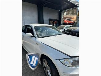 BMW 1-serie 1 serie (E81), Hatchback 3-drs, 2006 / 2012 118i 16V picture 3