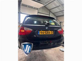 skadebil auto BMW 3-serie 3 serie Touring (E91), Combi, 2004 / 2012 318i 16V 2008/9