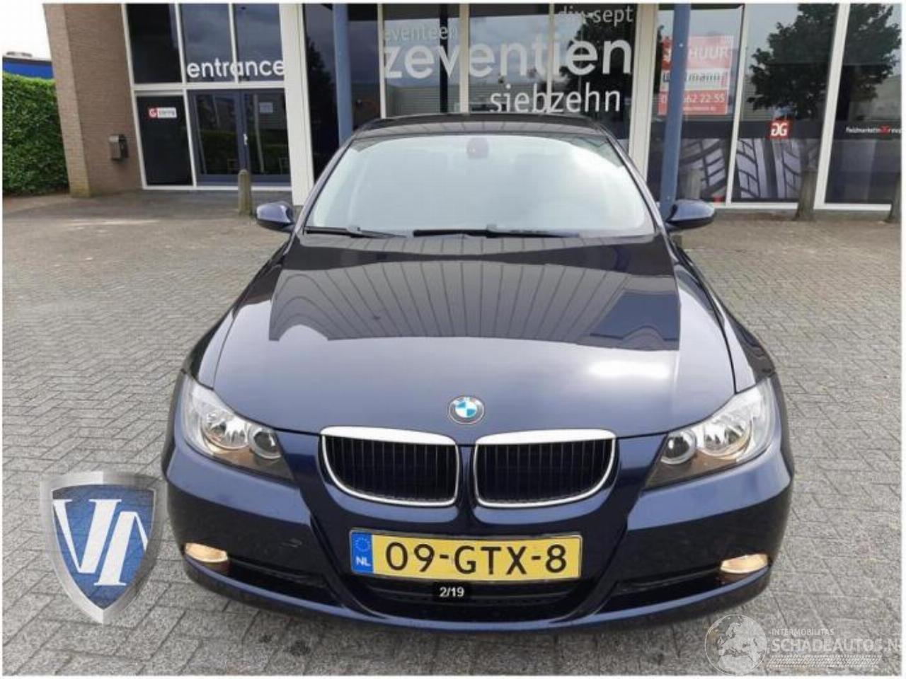 BMW 3-serie 3 serie (E90), Sedan, 2005 / 2011 318i 16V