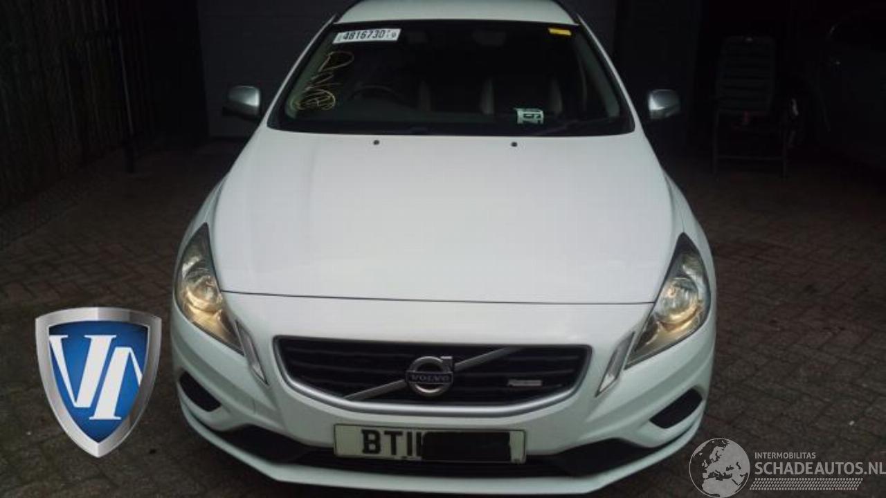 Volvo V-60 V60 I (FW/GW), Combi, 2010 / 2018 2.4 D5 20V
