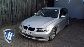 rozbiórka samochody osobowe BMW 3-serie 3 serie (E90), Sedan, 2005 / 2011 318i 16V 2007/2