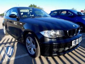 BMW 1-serie 1 serie (E81), Hatchback 3-drs, 2006 / 2012 118d 16V picture 2