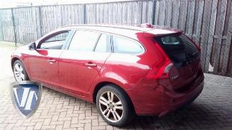 Volvo V-60 V60 I (FW/GW), Combi, 2010 / 2018 2.0 D3 20V picture 3