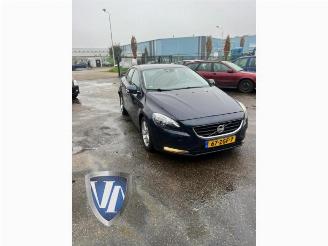Volvo V-40 V40 (MV), Hatchback 5-drs, 2012 / 2019 1.6 D2 picture 2