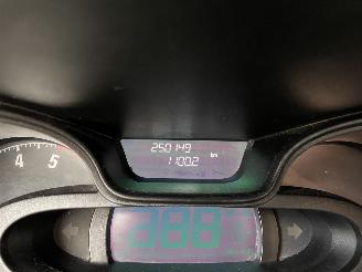 Opel Vivaro 1.6 cdti 70kw lang picture 10