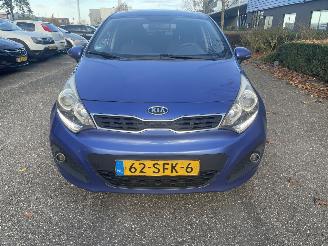 Kia Rio 5drs airco picture 4