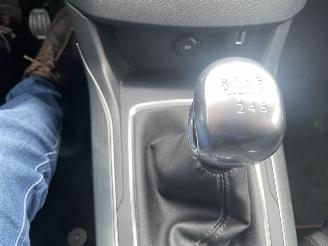 Peugeot 308 1.2 96kw picture 20