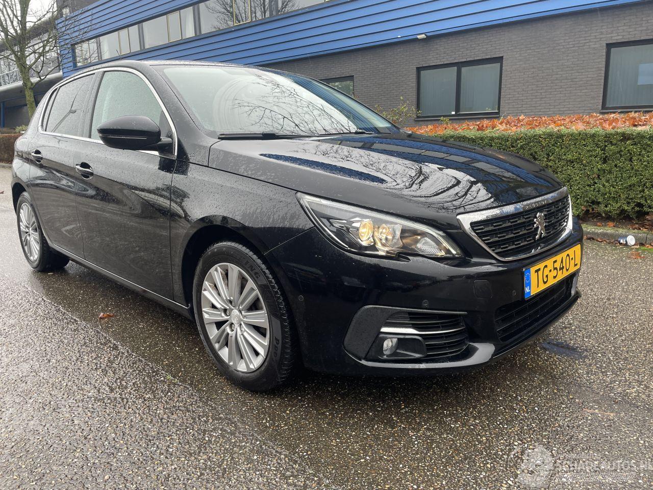 Peugeot 308 1.2 96kw