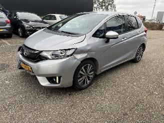 krockskadad bil auto Honda Jazz 1.3 AUTOMAAT 2016/11