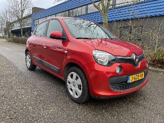 uszkodzony samochody osobowe Renault Twingo 5drs airco 2014/9