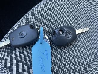 Renault Twingo 1.2 airco picture 13