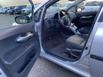 Toyota Auris 1.8 hybrid picture 9