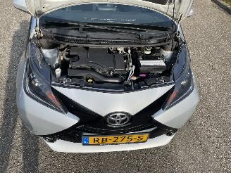 Toyota Aygo 5drs xplay picture 7