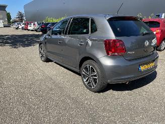 uszkodzony samochody osobowe Volkswagen Polo 1.2 tsi 2010/6