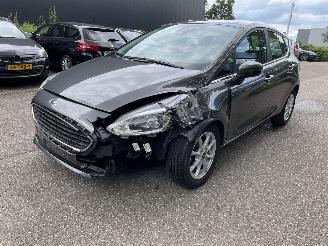 Ford Fiesta 5drs picture 5