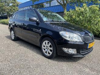 Voiture accidenté Skoda Fabia 1.2 tsi 2012/10