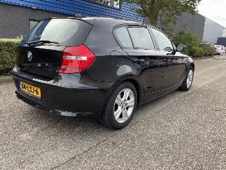 BMW 1-serie 116 5drs picture 4