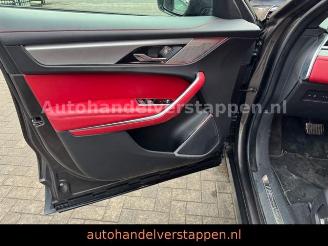 Jaguar F-Pace P400e R-DYNAMIC S AWD Pano picture 28