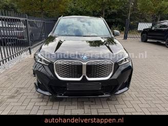 BMW iX1 20 eDrive M Sportpaket Leder LED Navi+ picture 2