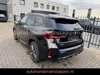 BMW iX1 20 eDrive M Sportpaket Leder LED Navi+ picture 3