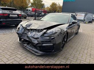 krockskadad bil auto Porsche Panamera Sport Turismo 4 E-Hybrid AWD 340KW 2018/4