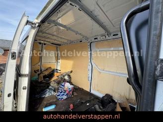 Renault Master 2.3 DCI 135 BLUE G CONFORT L3H2 35 picture 20