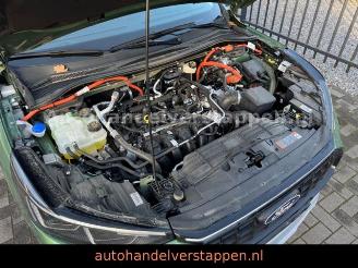 Ford Kuga Plug-In Hybrid Active X Auto 178KW picture 13